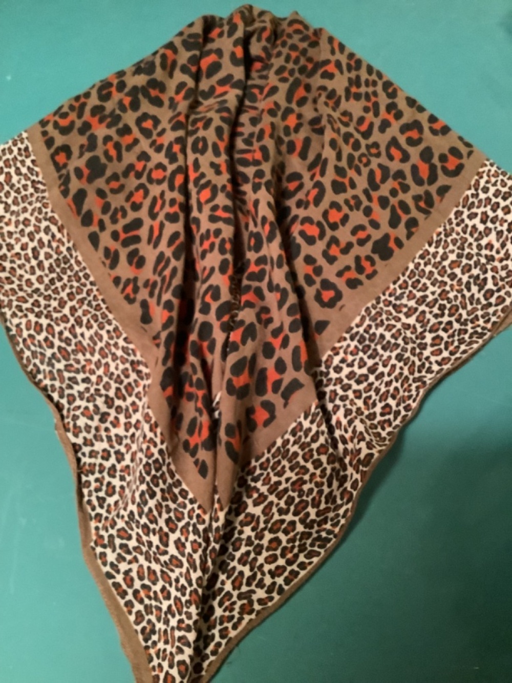 Oscar de La Renta - Picture 2 of 2